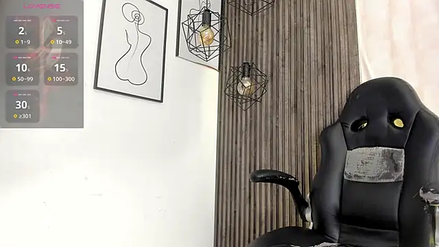 LexyNova  online show from 05/16/26, 06:17