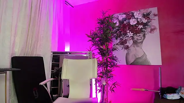 LexyNova  online show from 05/22/26, 02:44