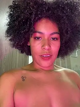 baddie delaylaa online show from 04/15/26, 07:21