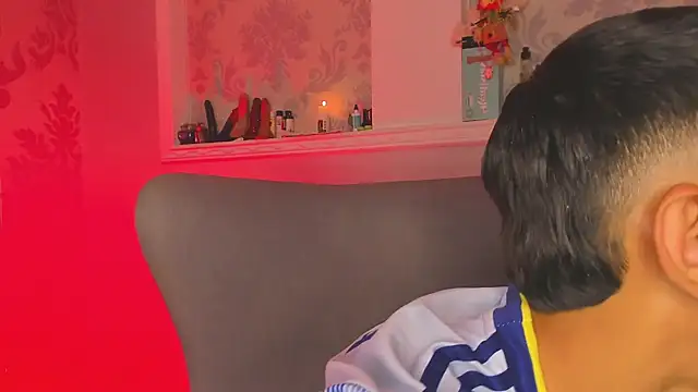 MaicolSmiith  online show from 04/02/26, 04:10