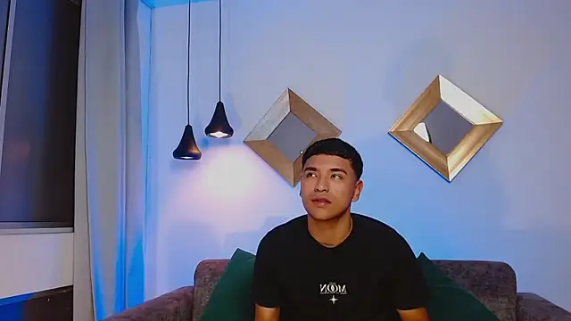 SeanStonee online show from 03/31/26, 11:49