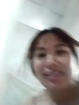 Snapshot of Giang-mylove chatting on 03/27/26, 02:28 Giang-mylove online show from 03/27/26, 02:28