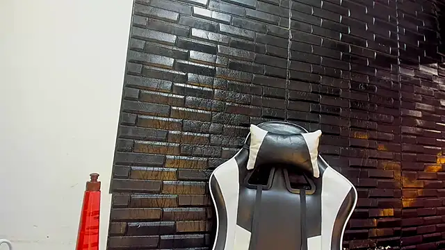 Angelasex67 online show from 04/08/26, 03:06