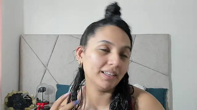 Snapshot of VeraBellucci chatting on 04/14/26, 11:16 VeraBellucci online show from 04/14/26, 11:16