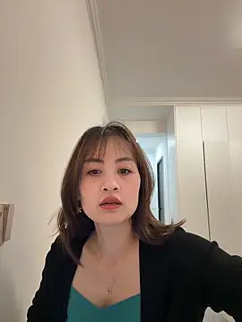 Yang 218 online show from 04/08/26, 05:29