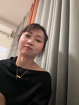 Snapshot of Huihui_518 chatting on 03/31/26, 03:01 Huihui 518 online show from 03/31/26, 03:01