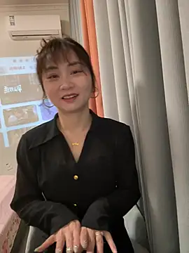 Snapshot of Huihui_518 chatting on 04/06/26, 05:08 Huihui 518 online show from 04/06/26, 05:08