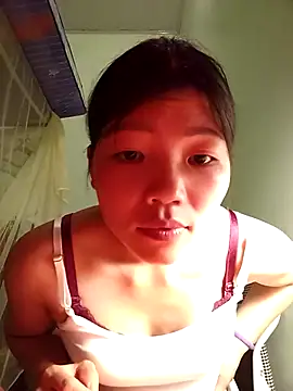 Snapshot of -Quyny- chatting on 03/31/26, 01:22 -Quyny- online show from 03/31/26, 01:22