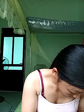 Snapshot of -Quyny- chatting on 04/01/26, 04:57 -Quyny- online show from 04/01/26, 04:57