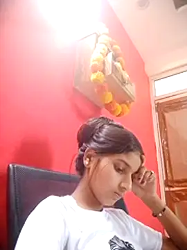 TANU01990 online show from 05/31/26, 04:31