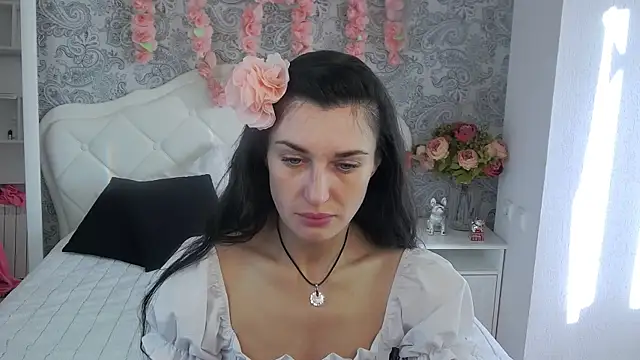 AriannaCruise online show from 04/06/26, 03:48