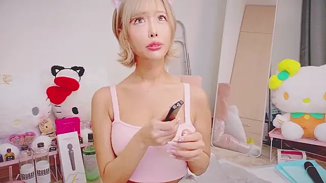 baby  cherry   online show from 06/04/26, 12:22
