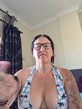 Flirty Siennax online show from 06/28/26, 07:03