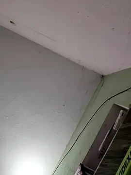 Snapshot of sweetcock180 chatting on 03/27/26, 12:05 sweetcock180 online show from 03/27/26, 12:05