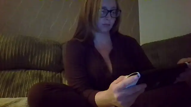 Anna-Curvy-xx online show from 05/19/26, 10:27