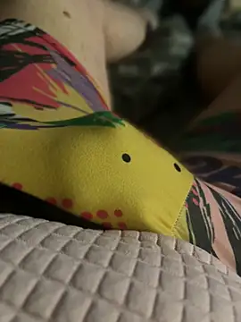 Neo60682 online show from 04/20/26, 09:01