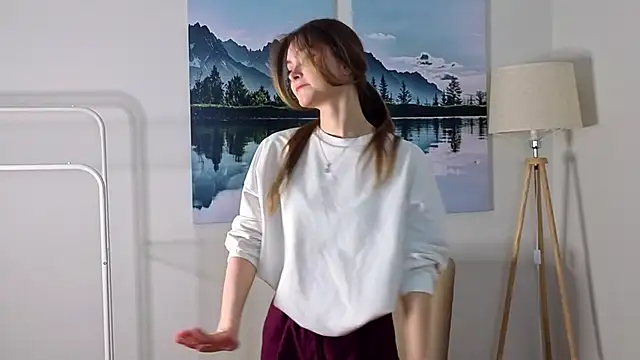 CherlyGuss online show from 03/31/26, 09:10