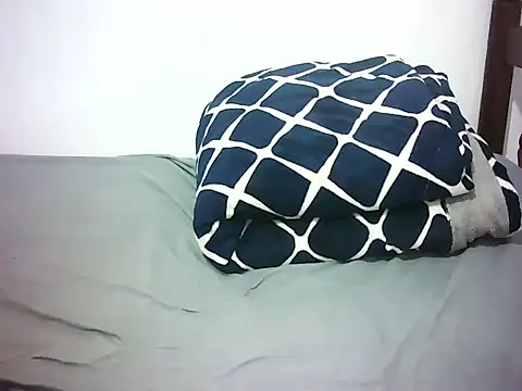 Snapshot of chauke2345 chatting on 04/07/26, 06:58 chauke2345 online show from 04/07/26, 06:58