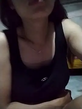 Snapshot of djdddj1 chatting on 04/14/26, 10:05 djdddj1 online show from 04/14/26, 10:05