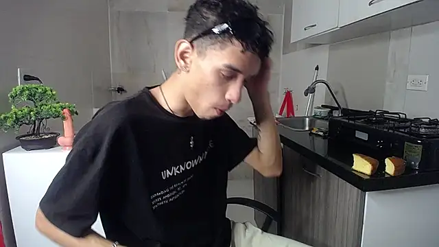 Zamaelprime  online show from 04/03/26, 04:54