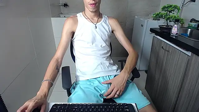 Zamaelprime  online show from 04/13/26, 05:24