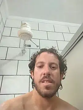 Surfista0012 online show from 07/05/26, 11:39