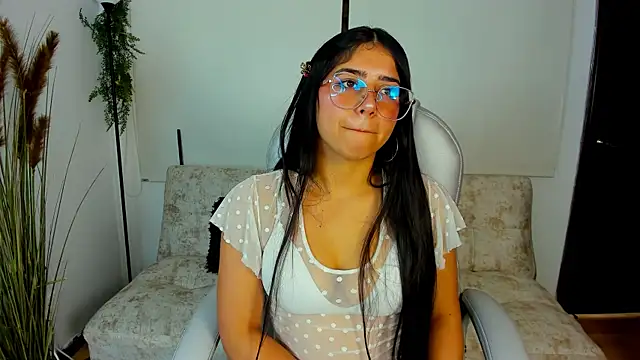 Snapshot of miia_bx chatting on 04/14/26, 12:55 miia bx online show from 04/14/26, 12:55