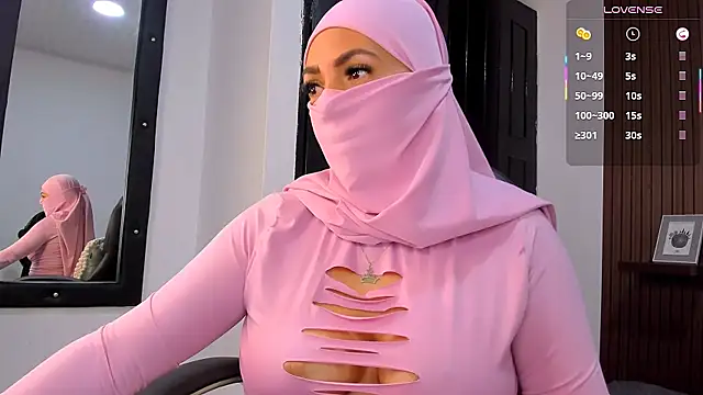 Nailea   online show from 04/07/26, 02:01