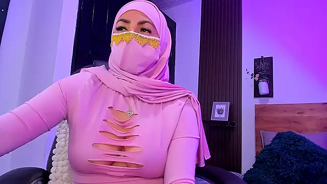 Nailea   online show from 04/09/26, 02:33