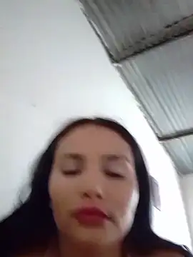 Snapshot of scarletmouse chatting on 04/10/26, 07:18 scarletmouse online show from 04/10/26, 07:18