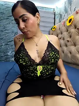 val eria online show from 04/02/26, 03:48