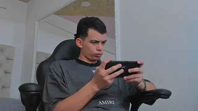 DrakoStone online show from 04/13/26, 08:36