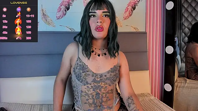 GlossyBratz online show from 05/25/26, 08:26
