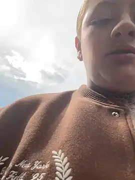 Snapshot of Eliee--Roth chatting on 03/31/26, 07:58 Eliee--Roth online show from 03/31/26, 07:58