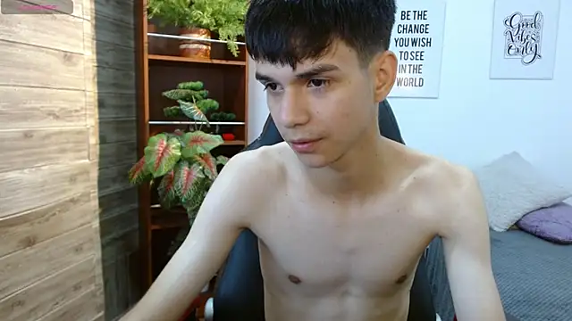 maxim rod online show from 04/13/26, 08:14