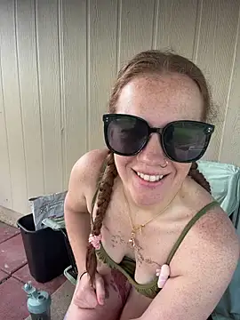 RoxyRedXO12 online show from 04/13/26, 10:37