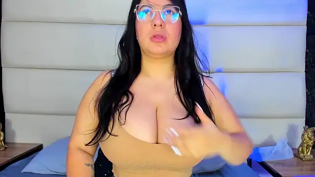 alice morris77 online show from 04/15/26, 12:28