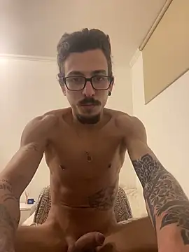 younghotcook online show from 04/01/26, 11:57