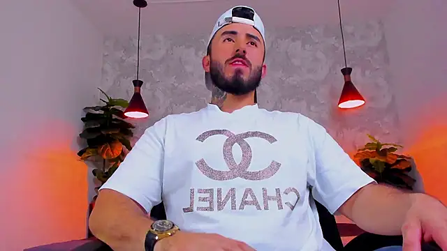 Snapshot of martin_foster_ chatting on 04/07/26, 03:18 martin foster online show from 04/07/26, 03:18