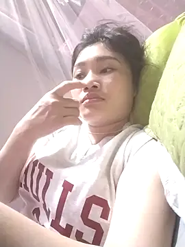 Saryloveparadise online show from 04/04/26, 08:23