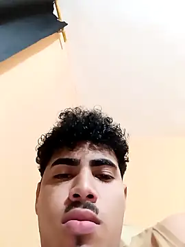 LucaColmal online show from 04/15/26, 05:58