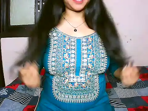 HOTTY ALIA1 online show from 04/09/26, 04:23