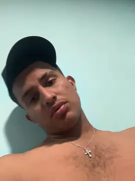 ianruiz02 online show from 03/28/26, 04:17