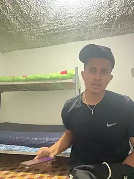 ianruiz02 online show from 03/30/26, 02:34