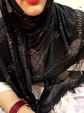 Miss Noor   online show from 04/15/26, 06:53