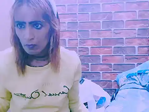 Alanadelray21 online show from 04/06/26, 05:19