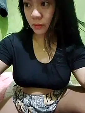 sweety honey27 online show from 04/19/26, 05:45