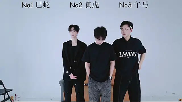 Dkcolo online show from 04/13/26, 10:32