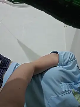 Snapshot of hanameo chatting on 04/01/26, 01:52 hanameo online show from 04/01/26, 01:52