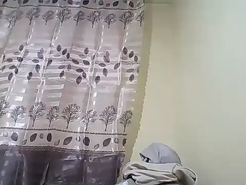 Snapshot of BOOBQUEEN25 chatting on 04/04/26, 06:00 BOOBQUEEN25 online show from 04/04/26, 06:00